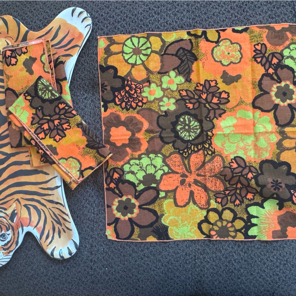 Floral Patterned Napkins mcm